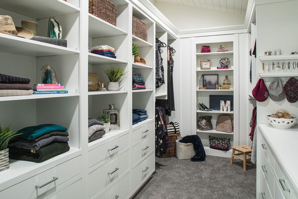 Open Shelving Closet – Trendy Cabinets