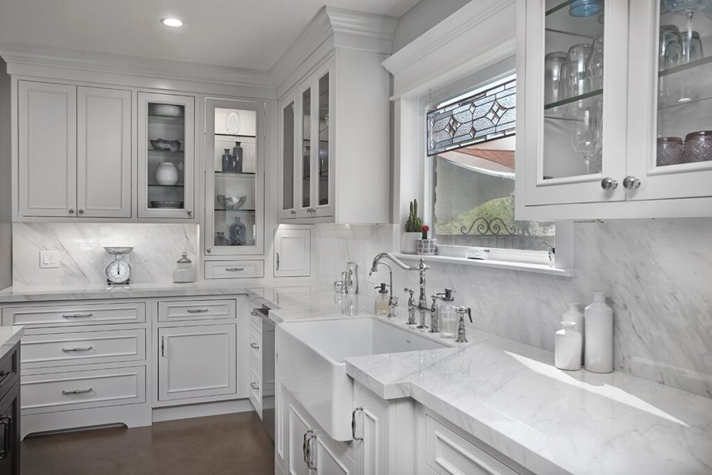 Project 240 – Trendy Cabinets