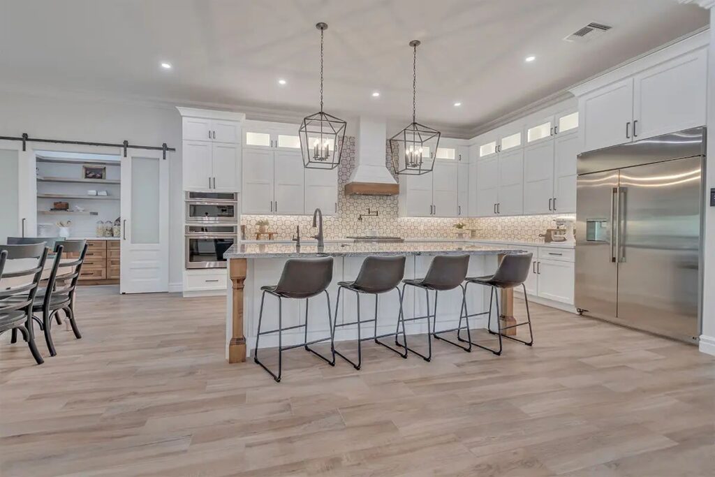 Project 245 – Trendy Cabinets