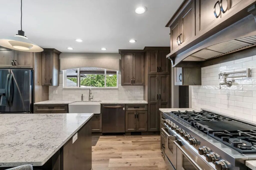 Project 258 – Trendy Cabinets