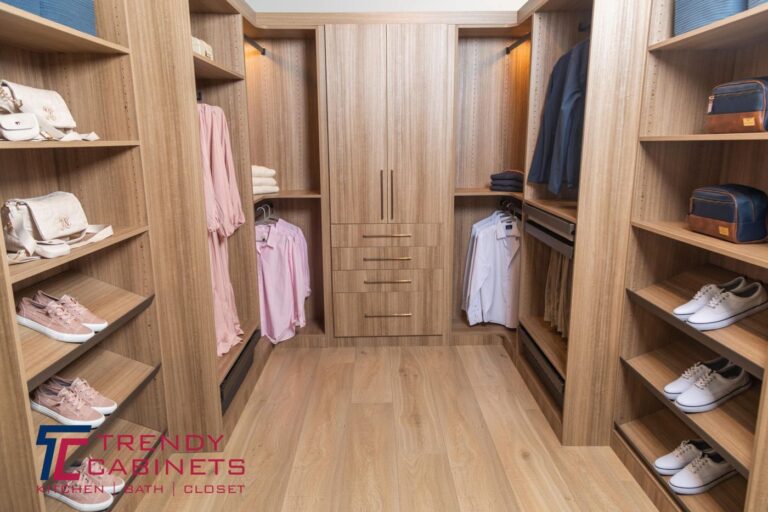 Showroom Floor – Trendy Cabinets